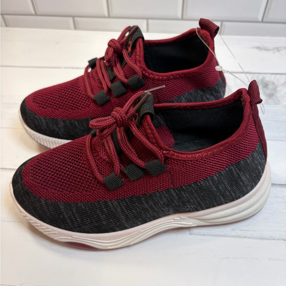 Kids Breathable Athletic Sneakers - Burgundy & Charcoal